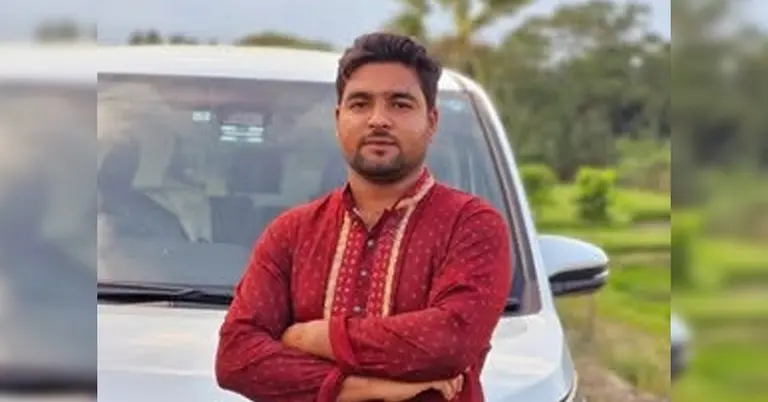 নিহত মাইক্রোবাসচালক সুমন